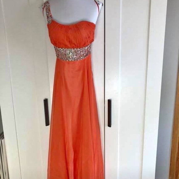 Dave & Johnny Dresses Beautiful Dave Johnny Prom Dress Dry Cleaned